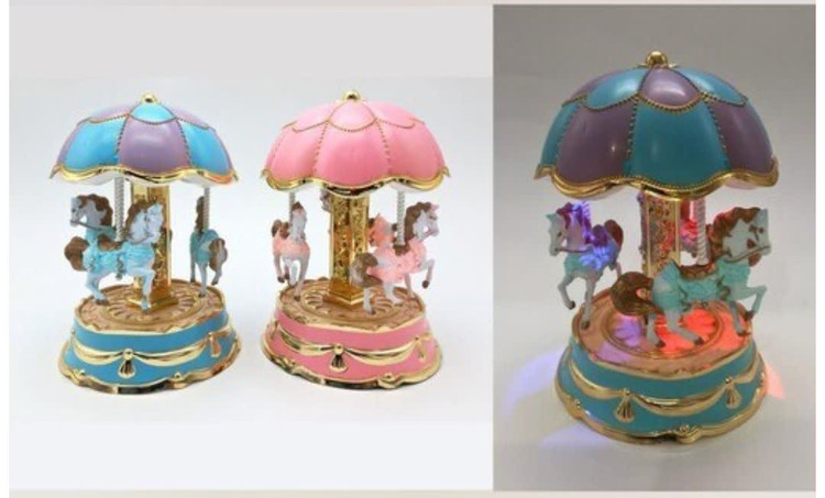 کاروسل زیبا موزیکال و چراغدار