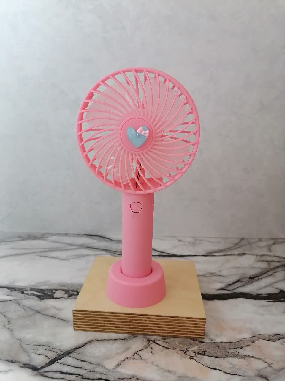 فن شارژی پایه دار