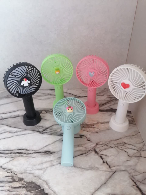 فن شارژی پایه دار