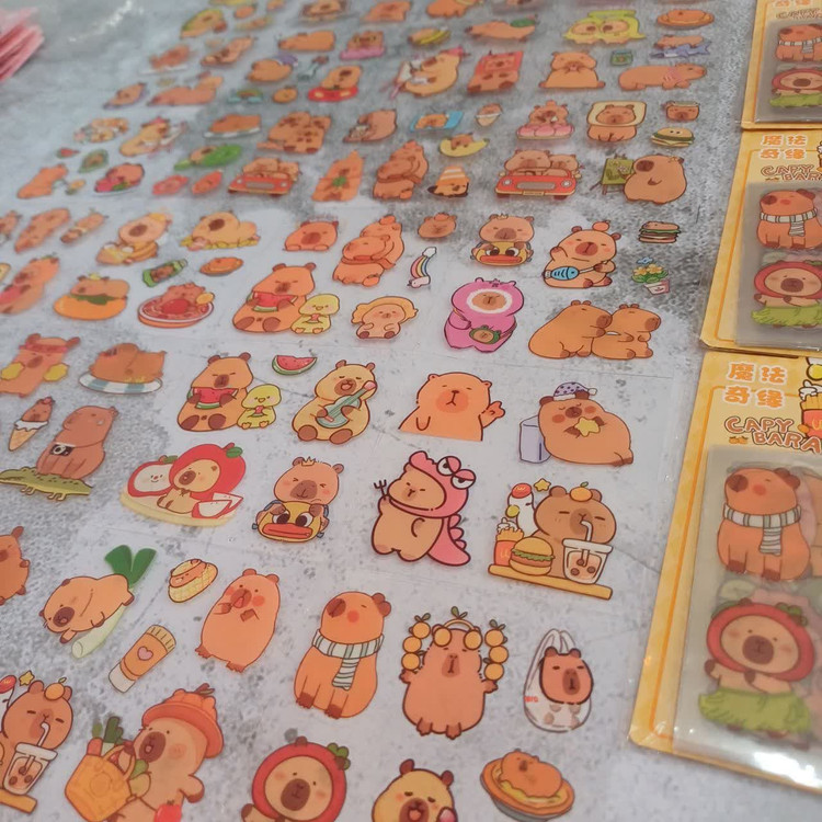 استیکر شفاف