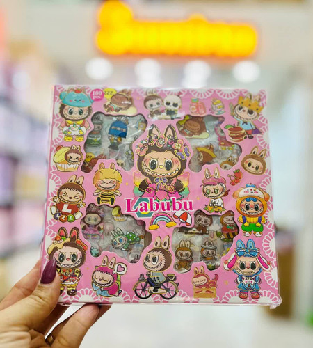 استیکر لبوبو